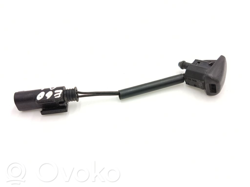 BMW 5 E60 E61 Windshield washer spray nozzle 