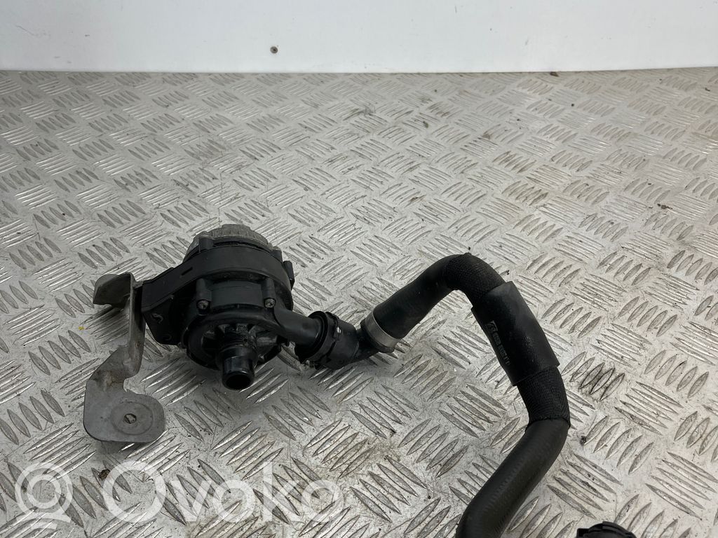 BMW X5 F15 Pompa elettrica dell’acqua/del refrigerante ausiliaria 