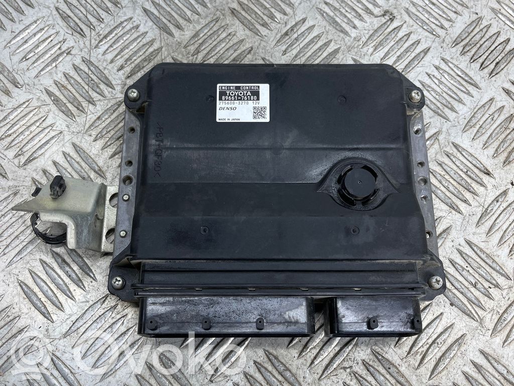 Lexus CT 200H Engine control unit/module 
