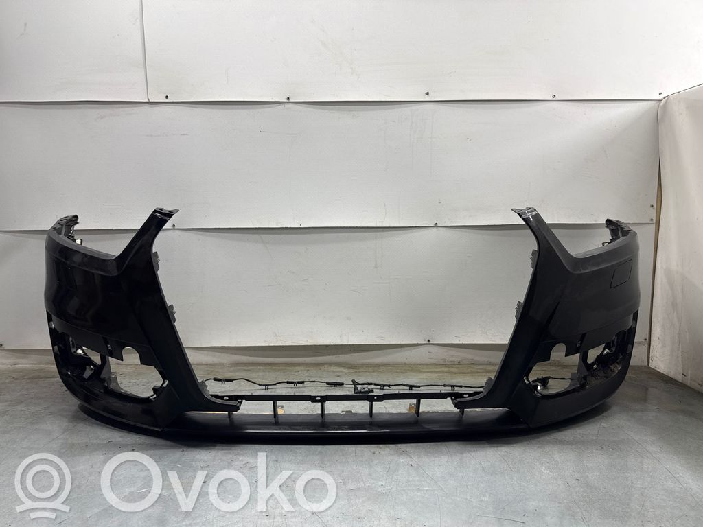Audi Q3 8U Parachoques delantero 