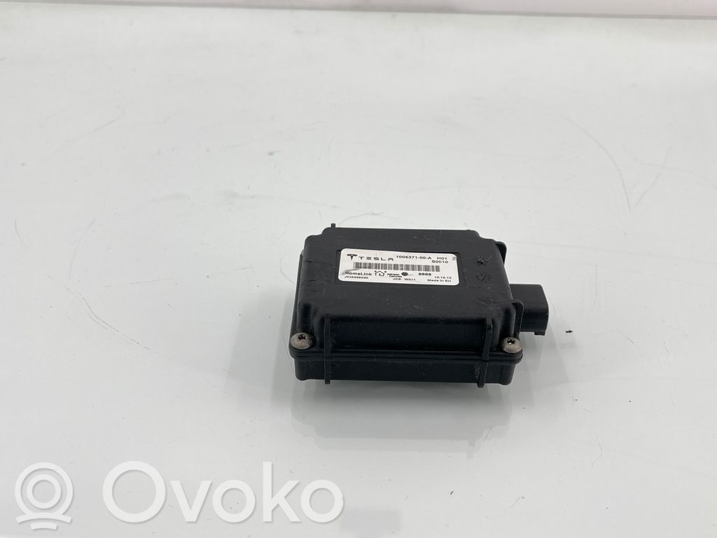 Tesla Model S Other control units/modules 