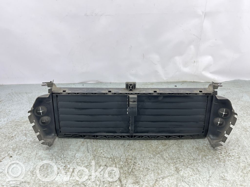 Audi Q7 4M Conducto/guía del intercooler 