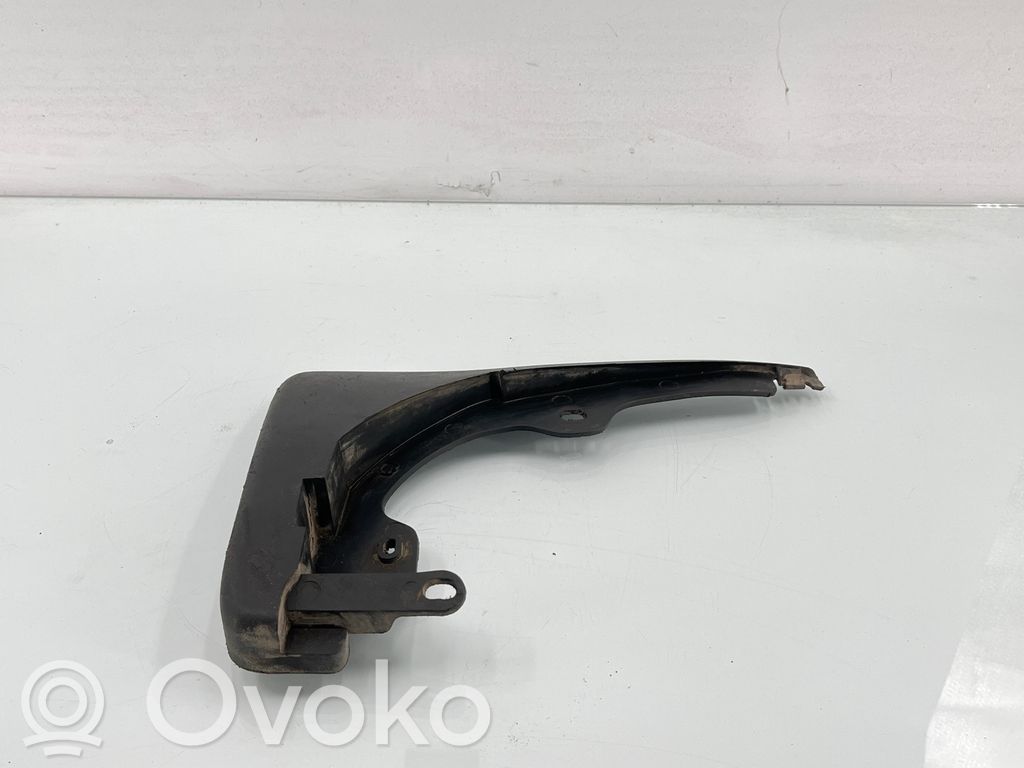 Seat Altea Chlapacze przednie 