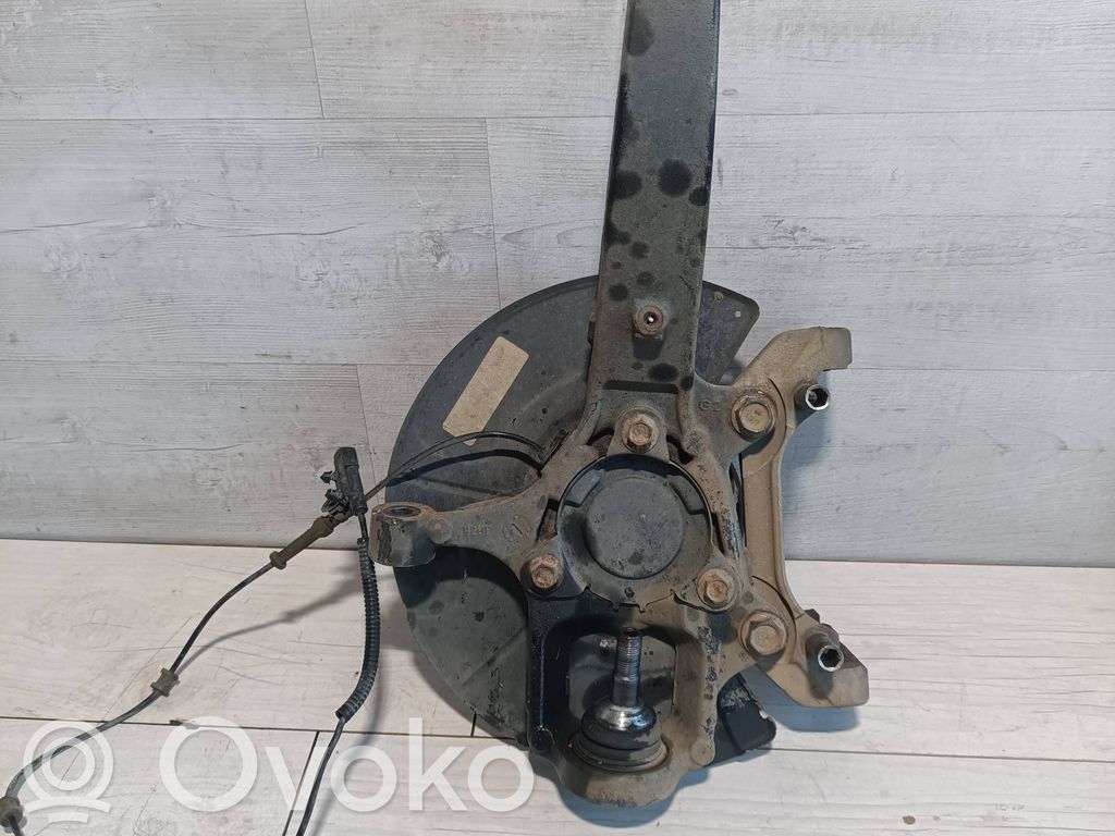 Dodge Durango III Front wheel hub spindle knuckle 
