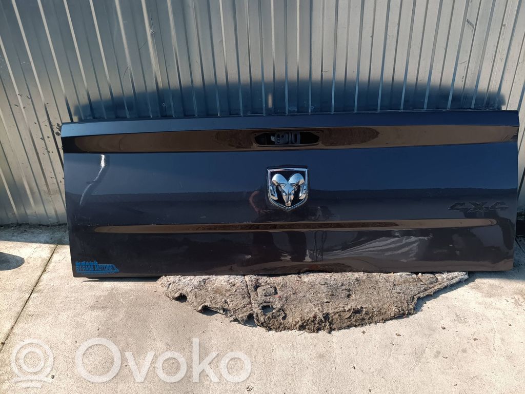 Puerta del maletero/compartimento de carga   KLAPARAM