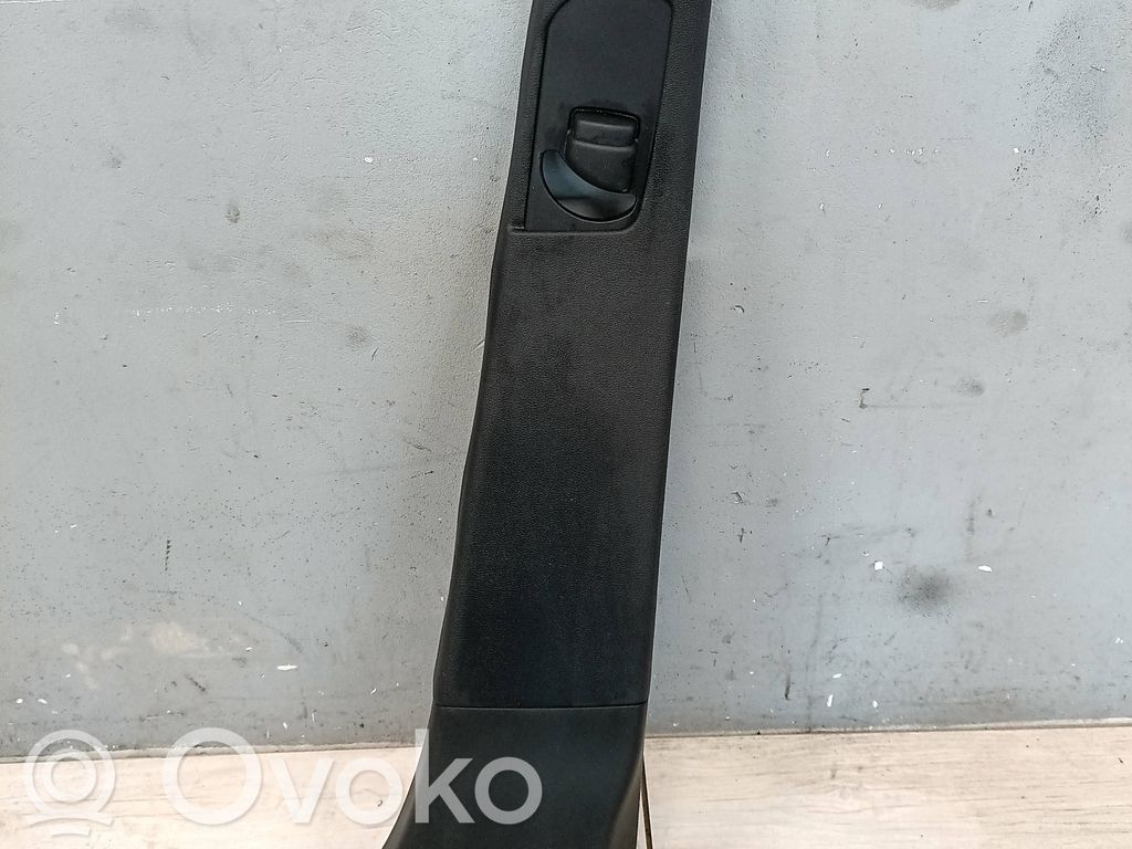 Dodge Durango III (B) pillar trim (top) 