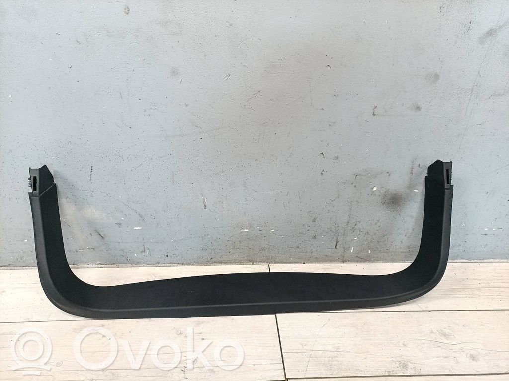 Dodge Durango III (B) pillar trim (bottom) 