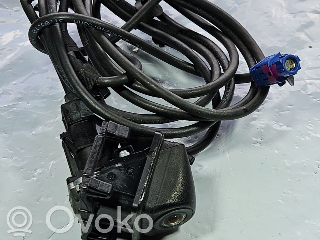 BMW 7 F01 F02 F03 F04 Reversing camera 