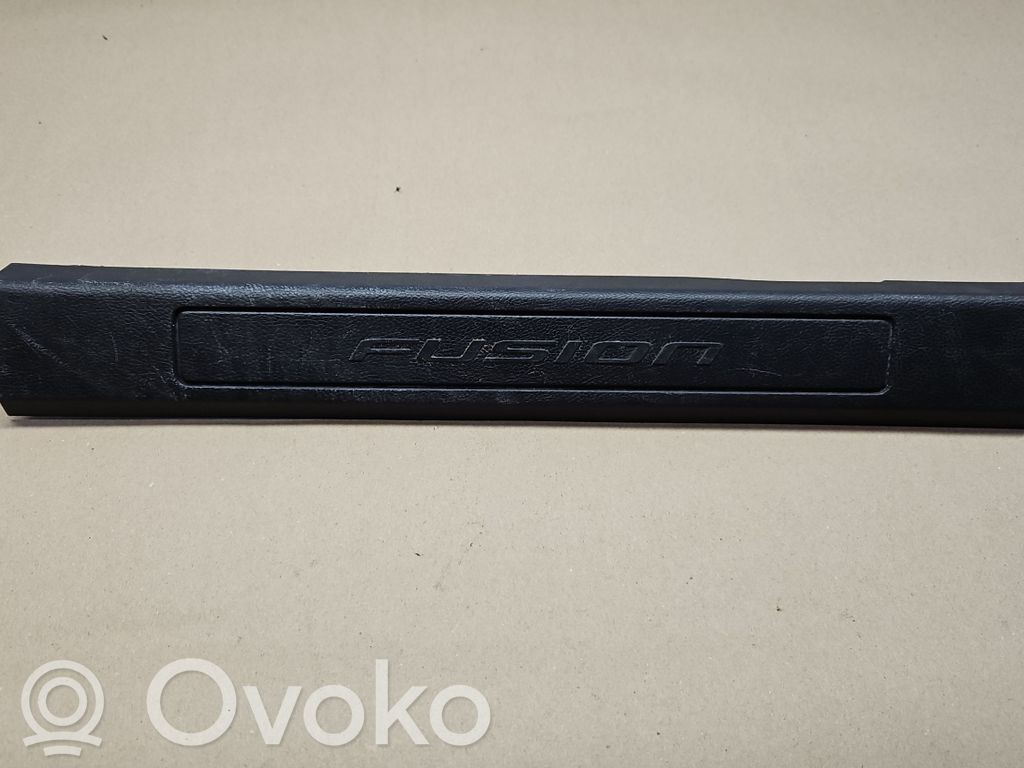Ford Fusion II Moldura protectora del borde delantero 