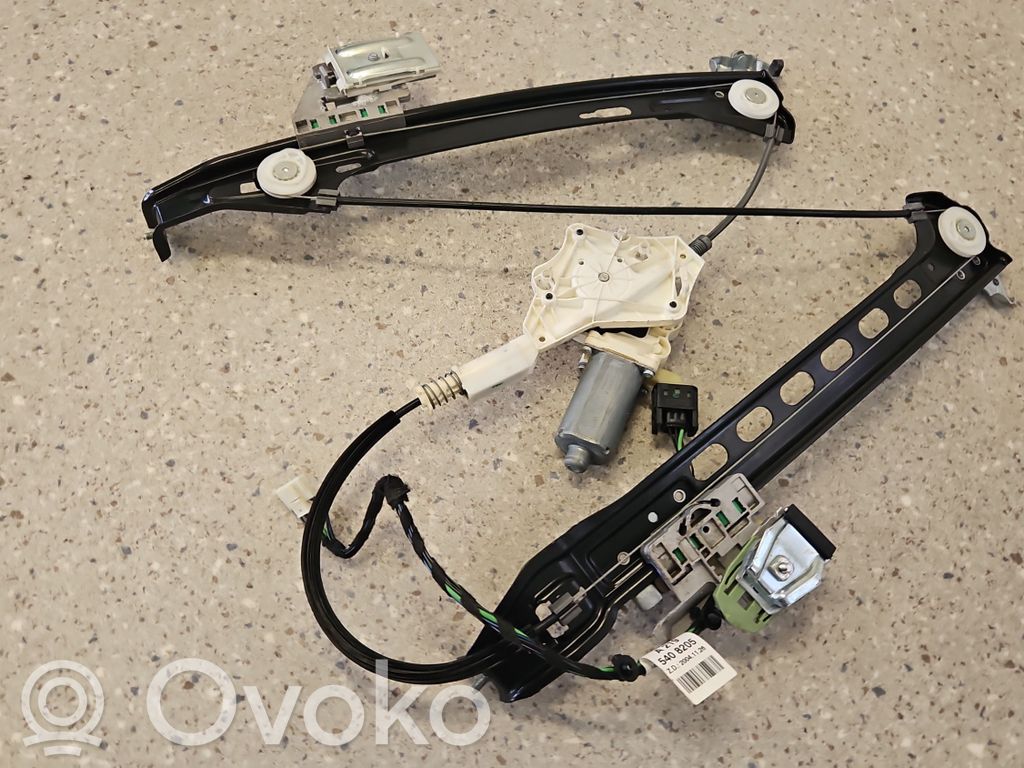 Mercedes-Benz CLS C219 Elektryczny podnośnik szyby drzwi tylnych 