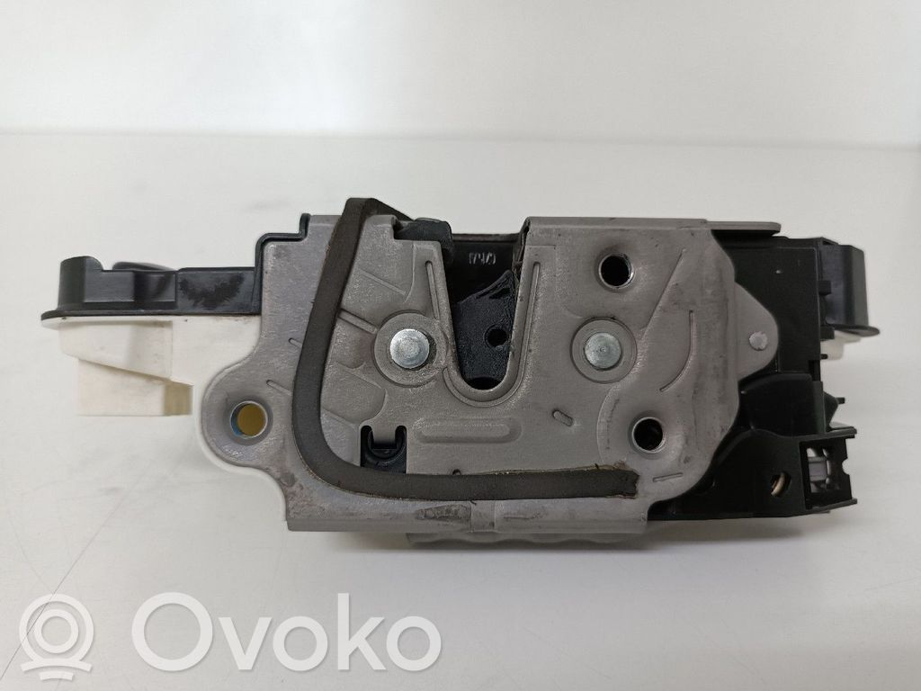 Front door lock   5K1837015J