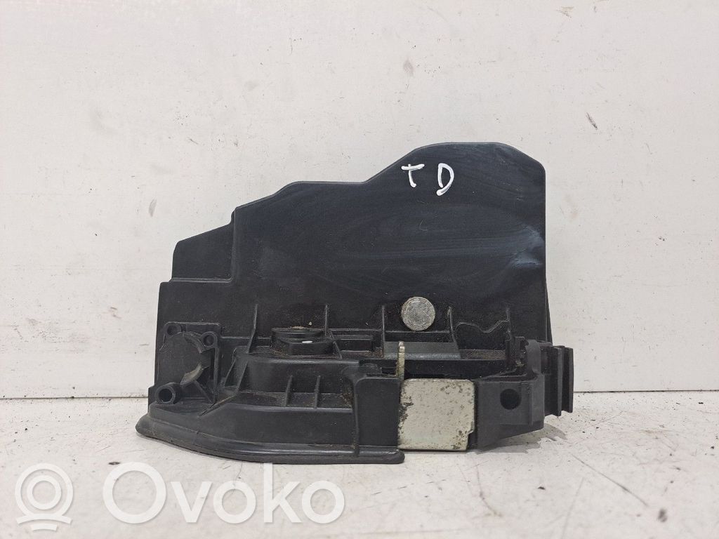 Takaoven lukko   7167076