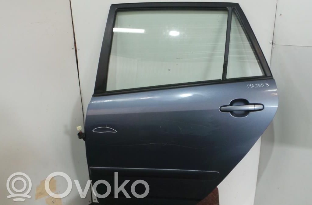 Toyota Corolla Verso E121 Aizmugurējās durvis 
