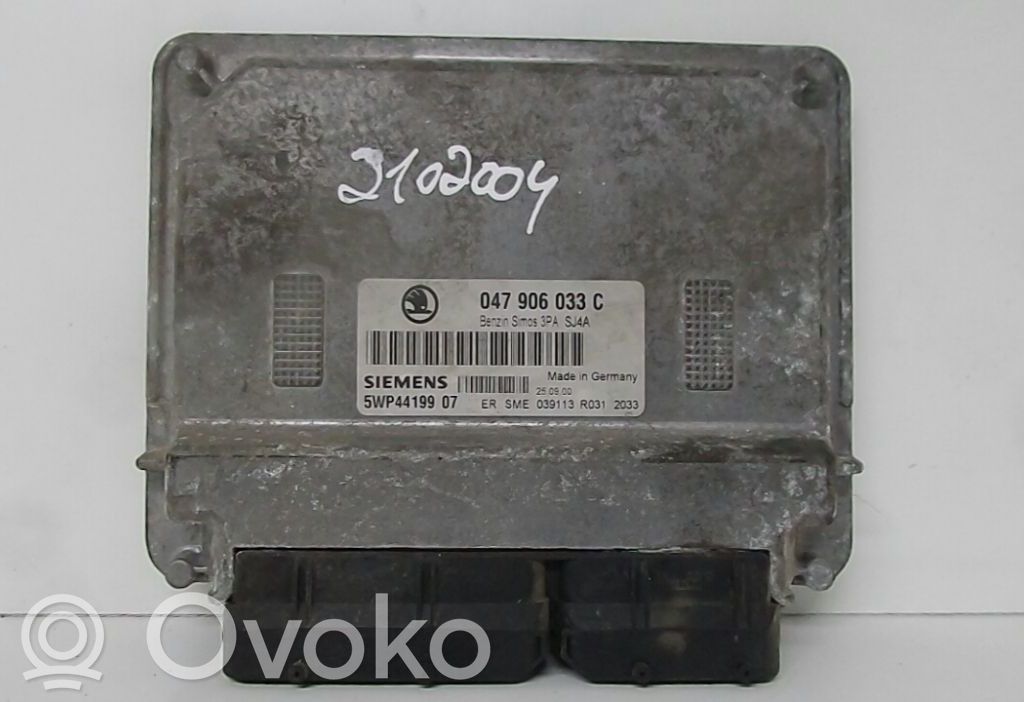 Engine control unit/module   047906033C,08,5WP44199