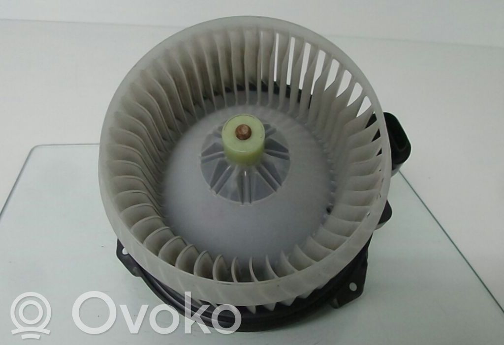 Mazā radiatora ventilators   AV2727008084