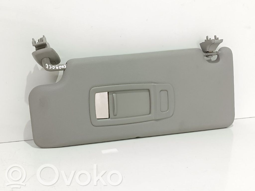 Sun visor