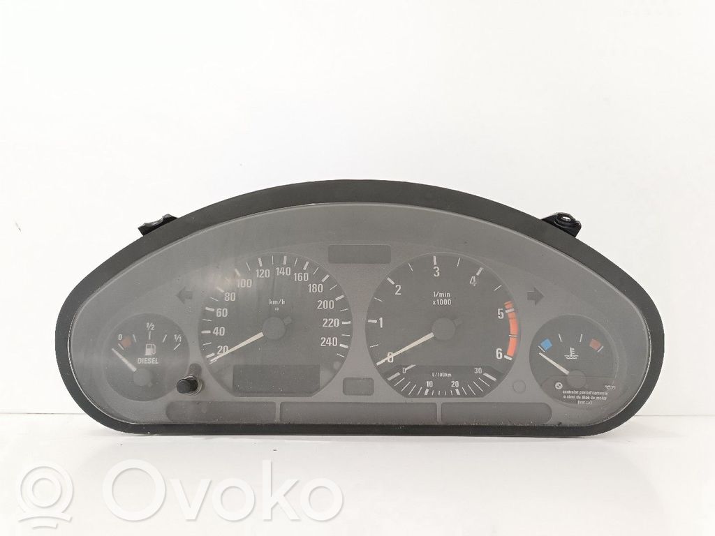 Geschwindigkeitsmesser Cockpit   8363750,0263301773