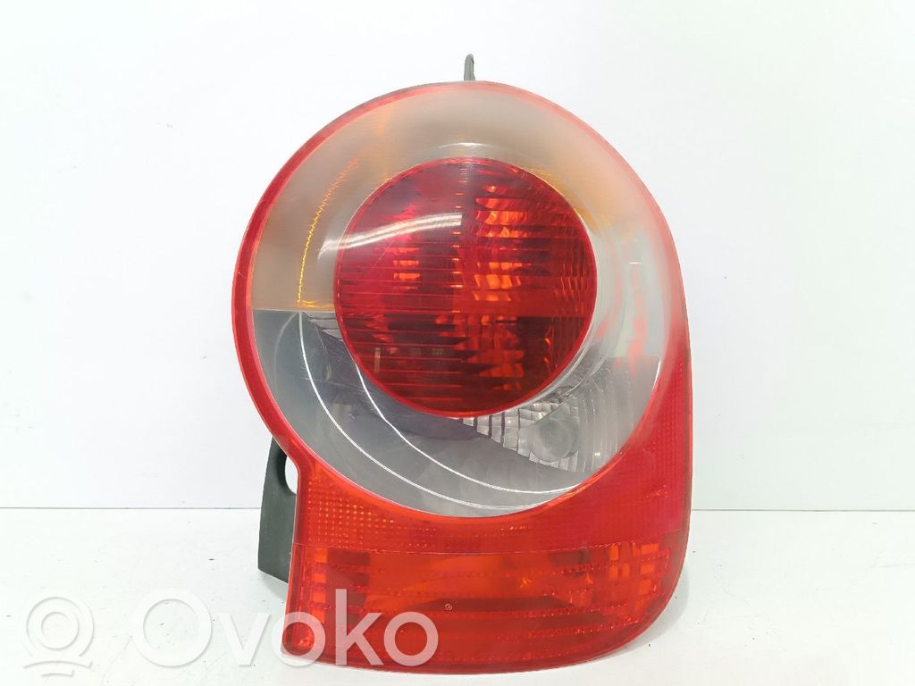 Rear/tail lights   8200212204
