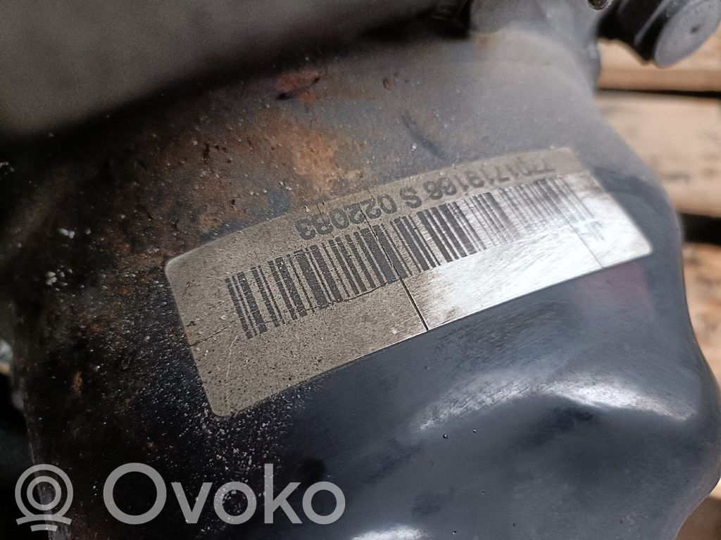 Manual 5 speed gearbox   JH3132