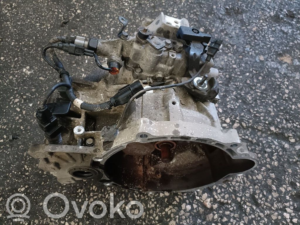 5 Gang Schaltgetriebe   S81767,577193