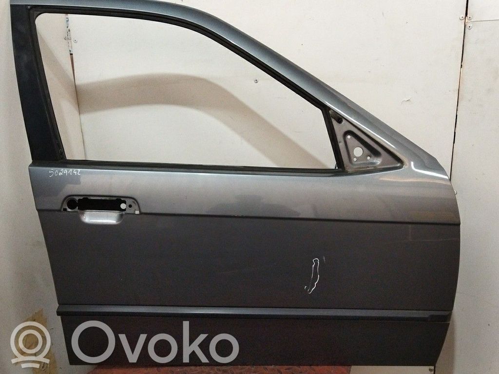 Tür vorne