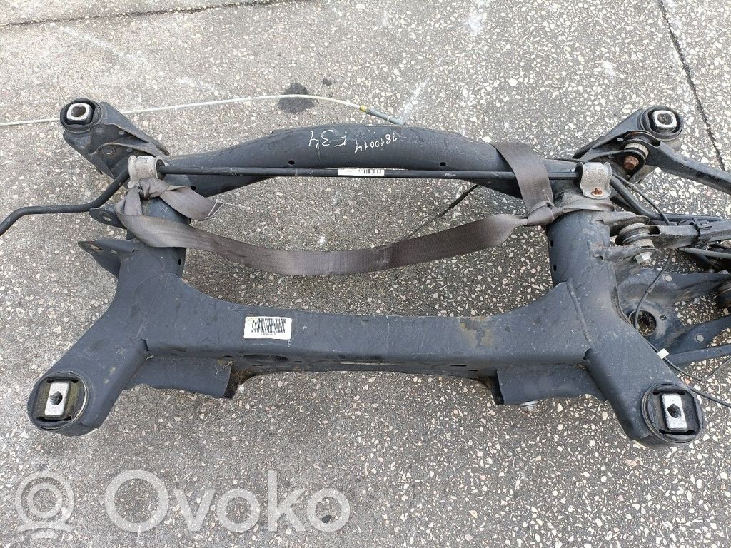 Rama pomocnicza tylna   6853438A04