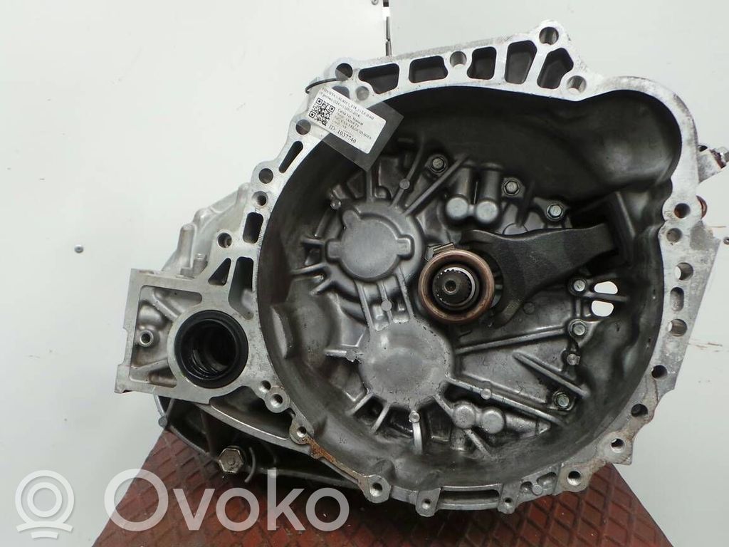 Toyota Auris E180 Mehāniska 5 ātrumu pārnesumkārba 