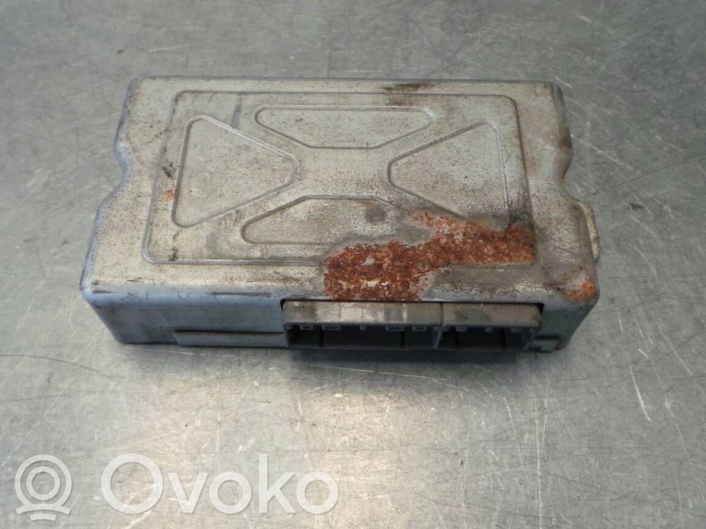 Mitsubishi Mirage V CJO Engine control unit/module 