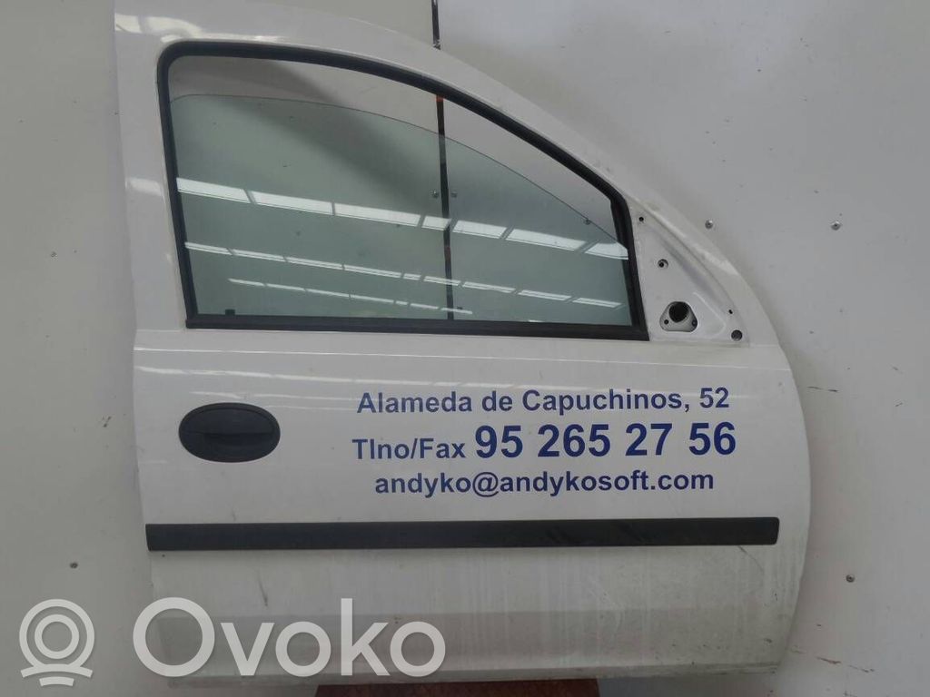 Tür vorne   FORNC579