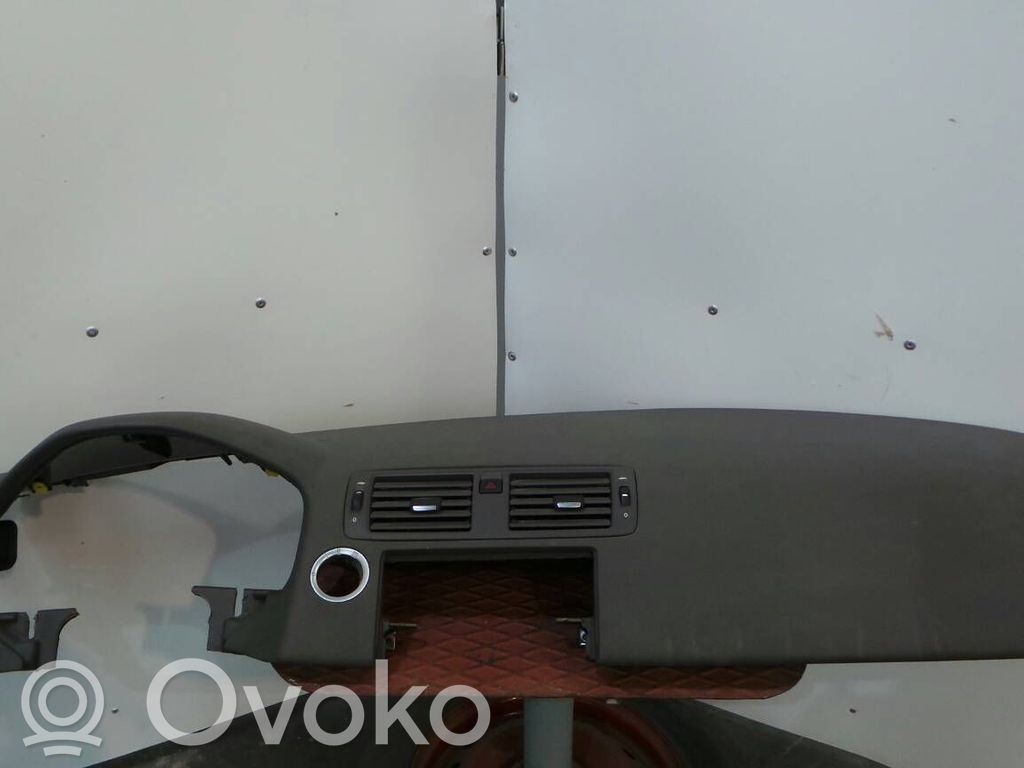 Airbag set   30773786,1512048,6061062L0D,6061062R0D,8623349,8623351