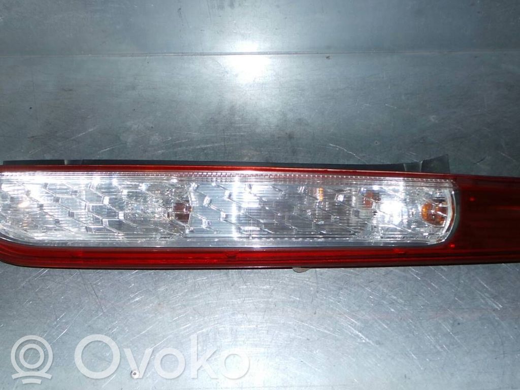 Rear/tail lights   8M5113404A