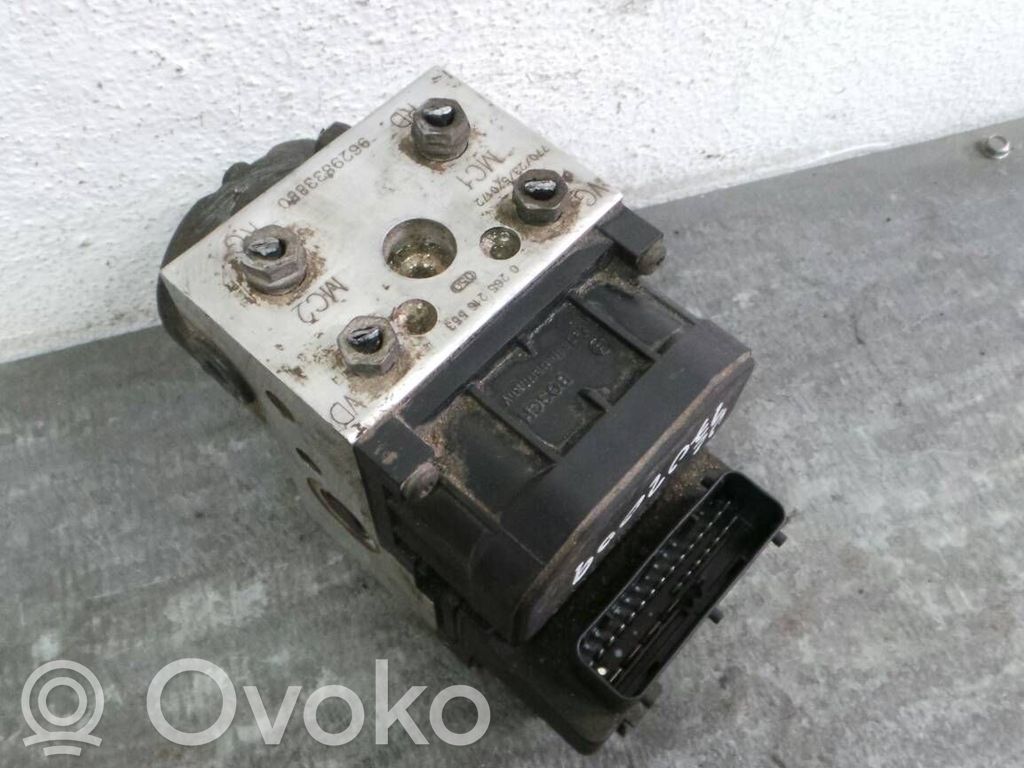 Peugeot 306 Bomba de ABS 