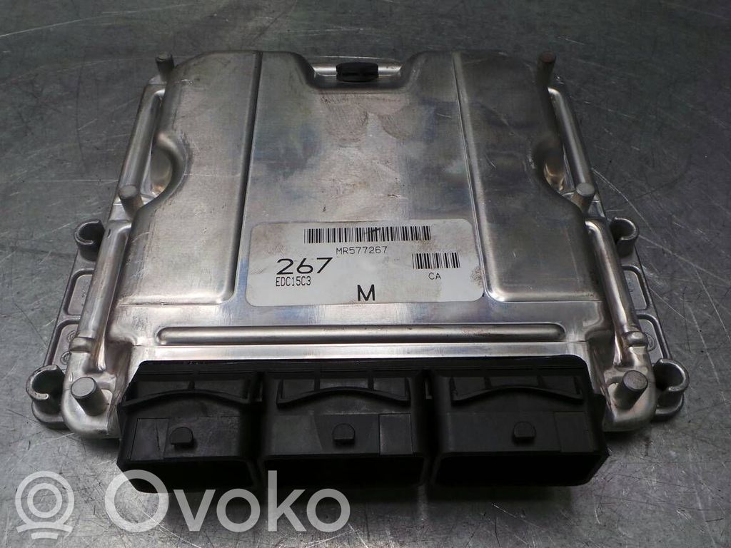 Engine control unit/module   0281010438,1703002,8200066001