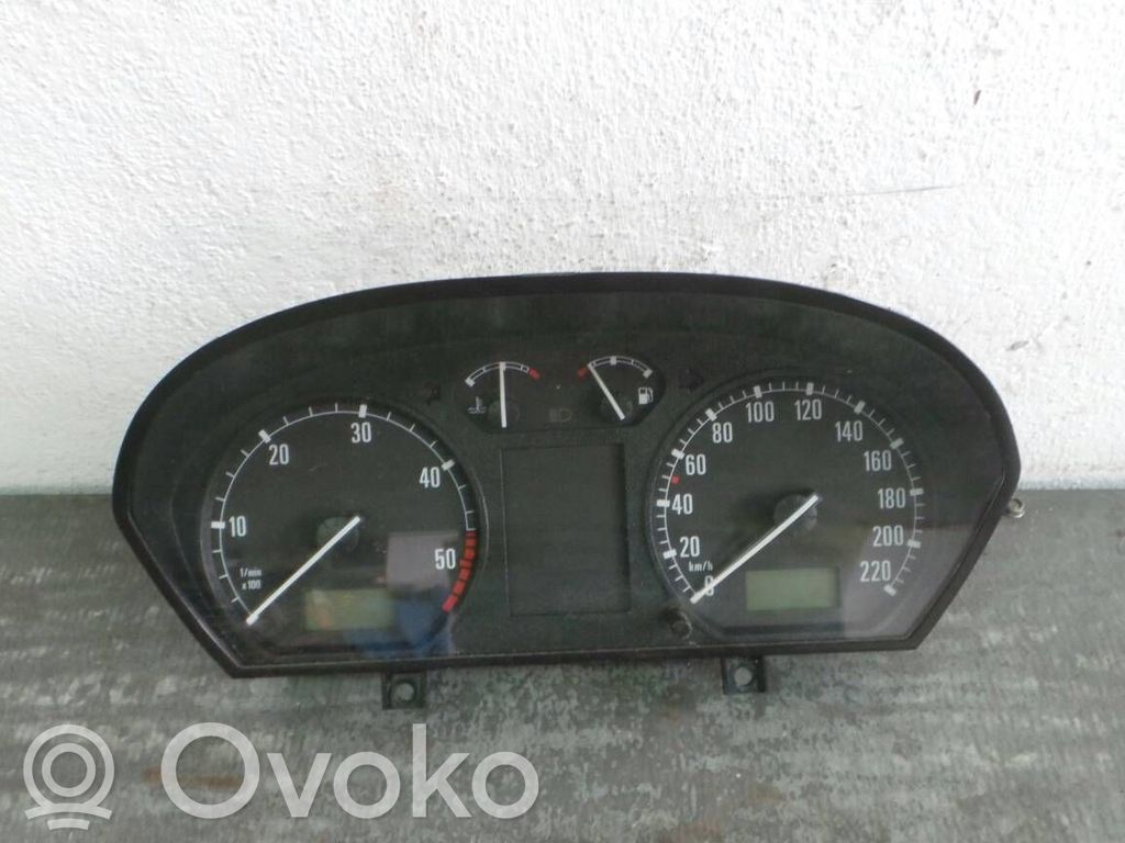 Skoda Fabia Mk1 (6Y) Licznik / Prędkościomierz 