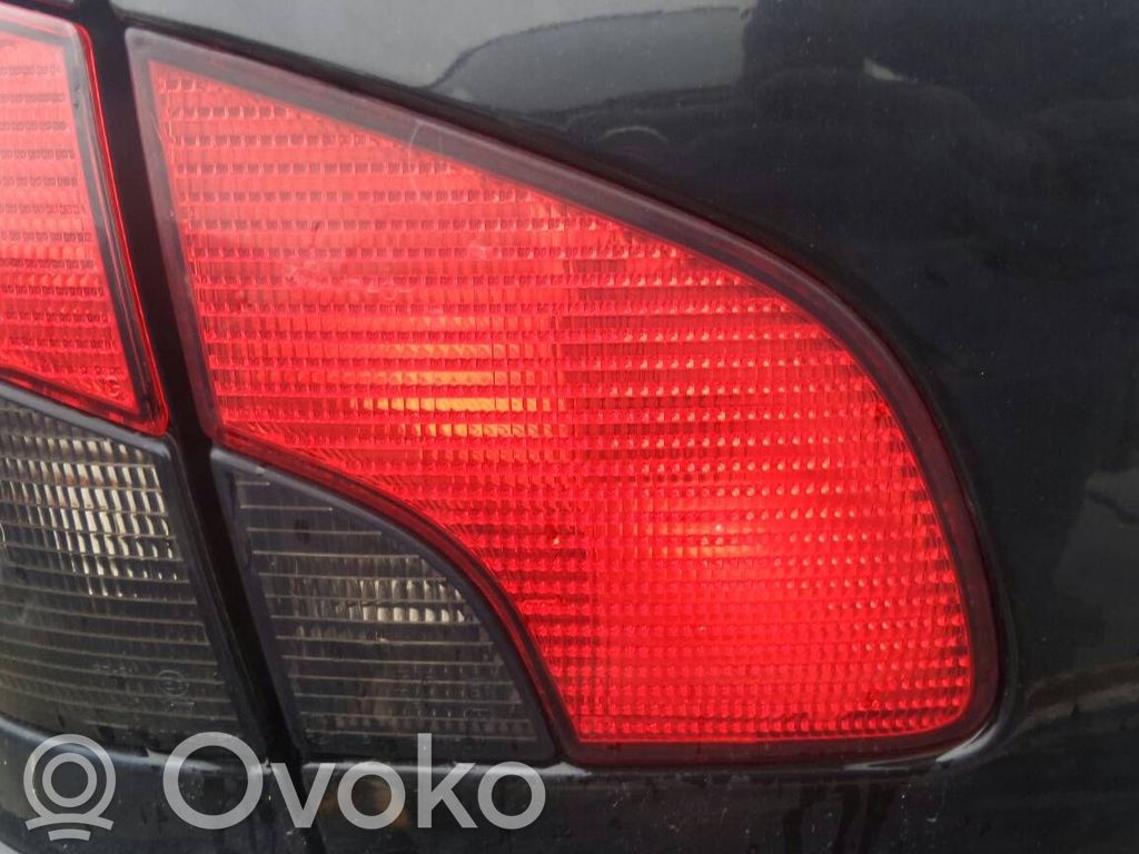 Peugeot 406 Takaluukun takavalot 