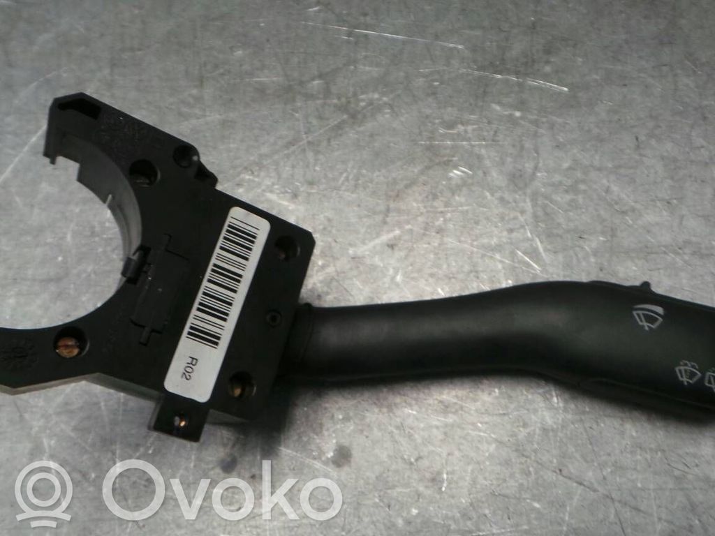Volkswagen Golf IV Autres commutateurs / boutons / leviers 