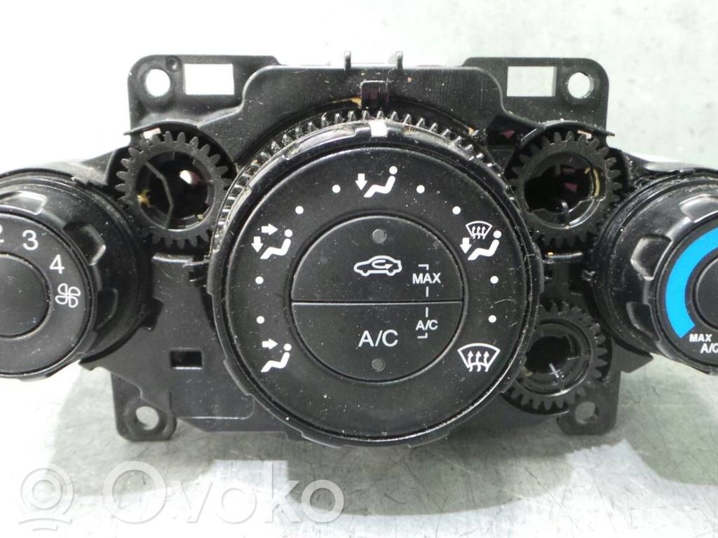 Ford Fiesta Climate control unit 