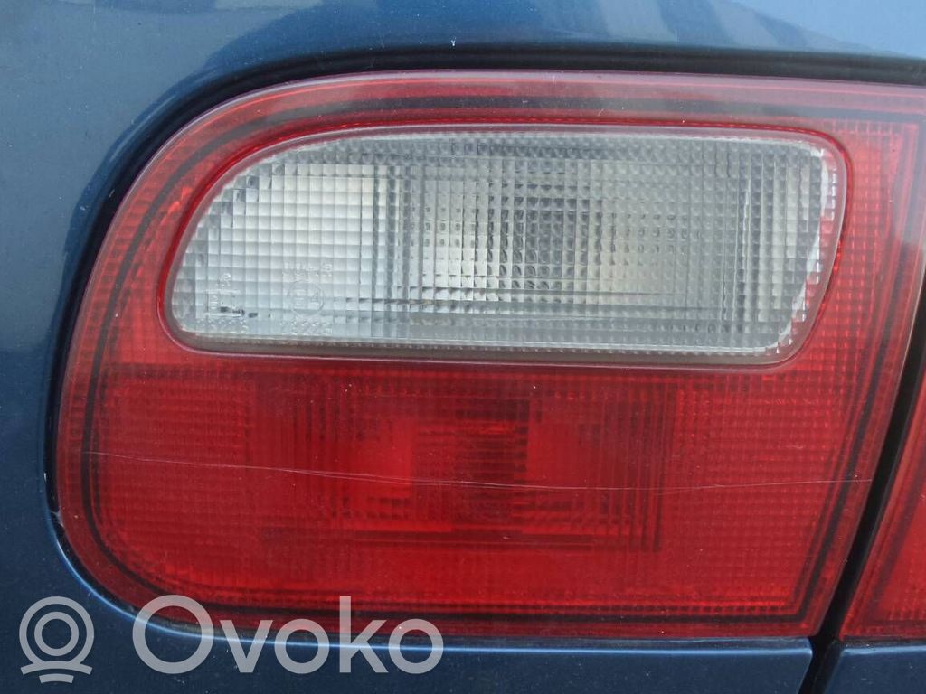 Honda Civic Rückleuchte Heckleuchte innen 