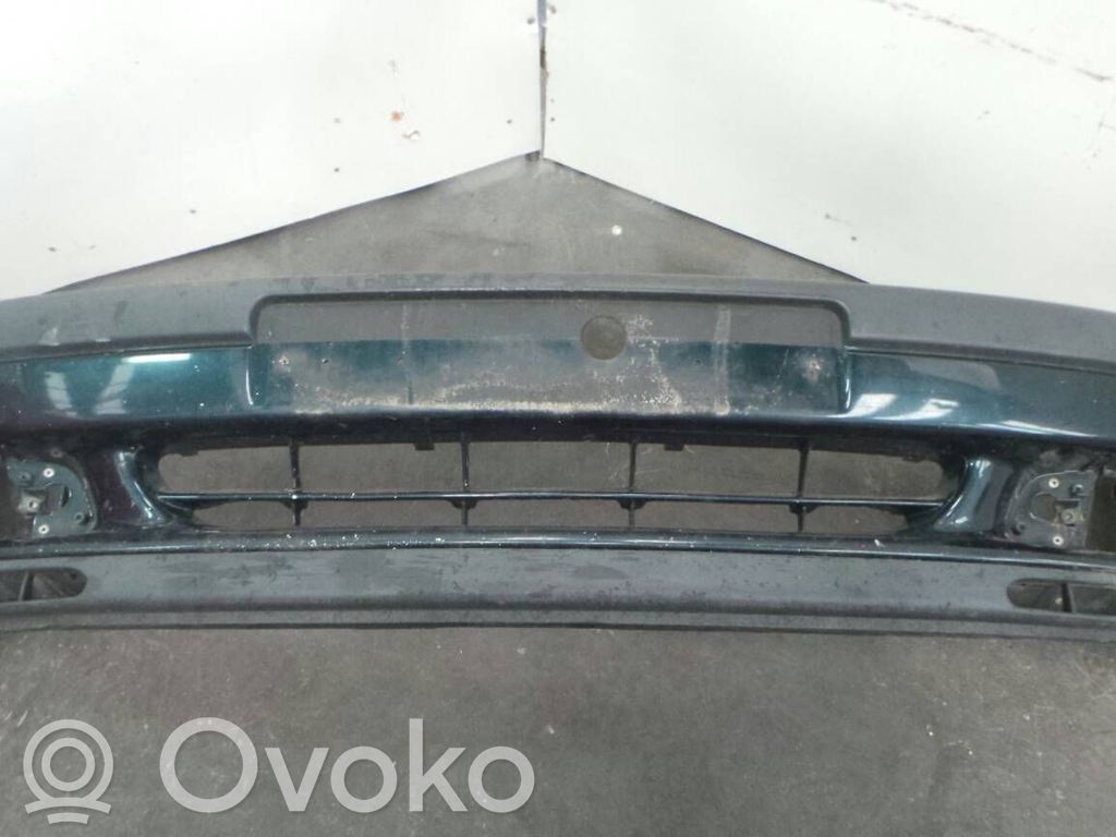 Renault Laguna I Front bumper 