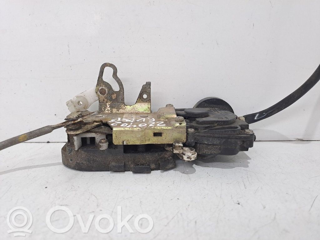 Etuoven lukko