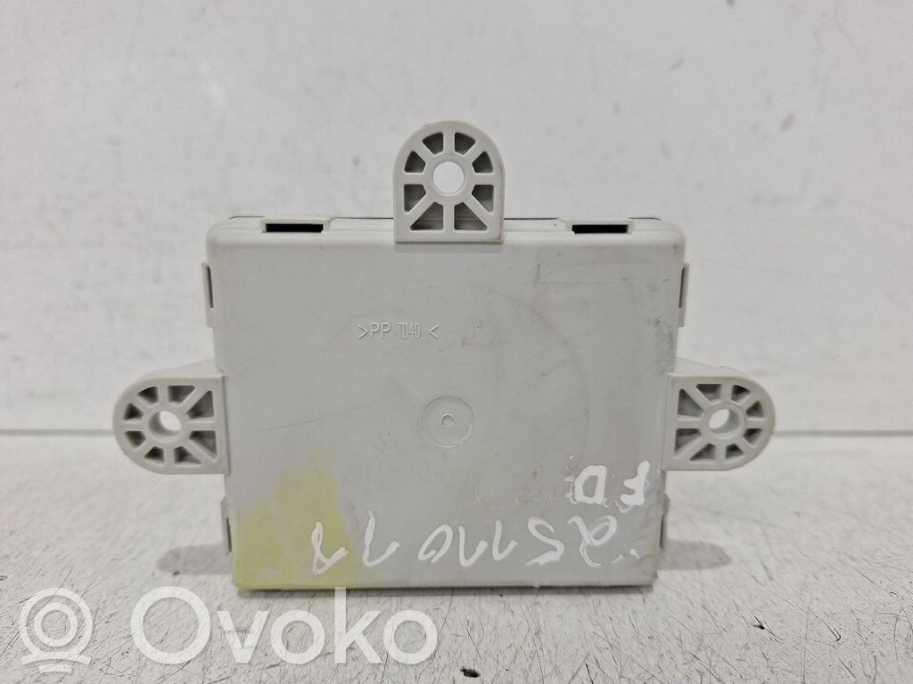 Door control unit/module   31456700