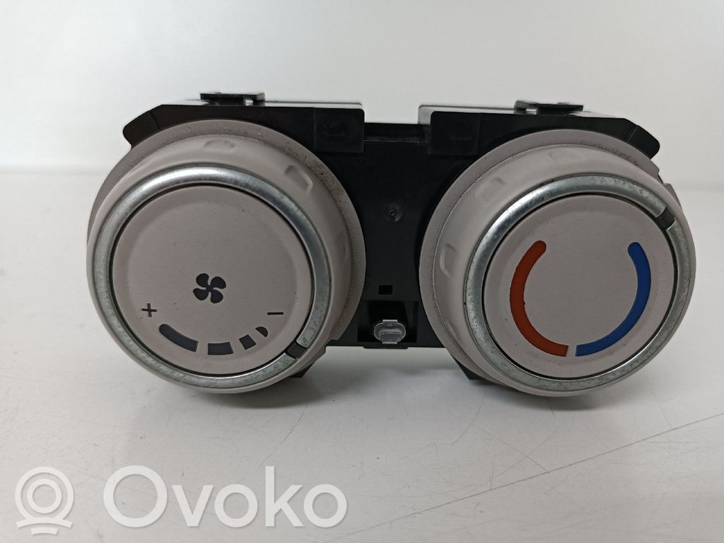 Peugeot Expert Climate control unit 