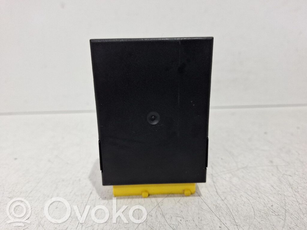 Ignition-blocking relay   61358375840