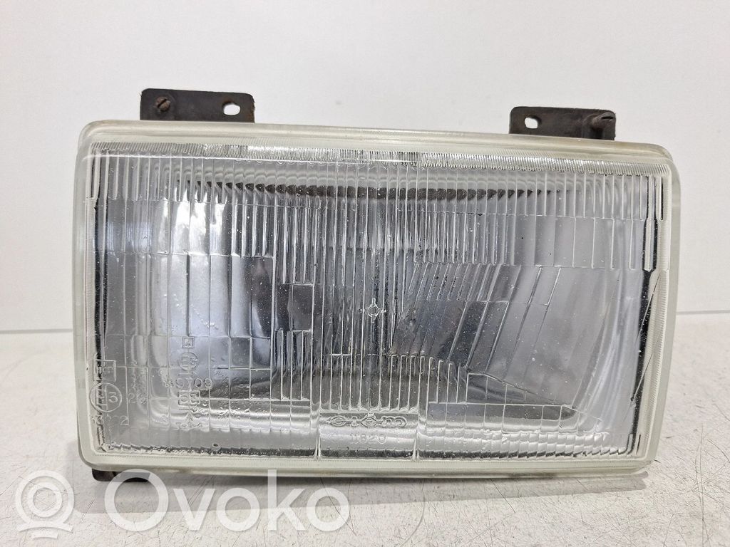Headlight/headlamp   13635