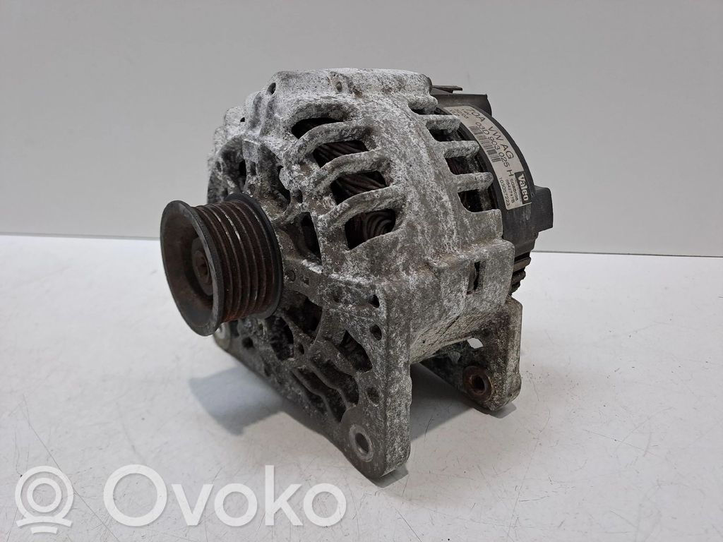 Volkswagen Polo IV 9N3 Generator/alternator 