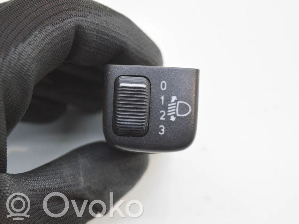 Saab 9-5 Headlight level height control switch 