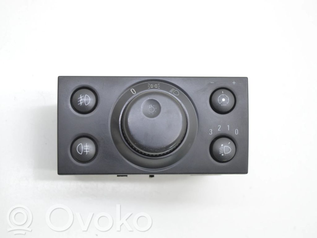 Opel Vectra C Light switch 