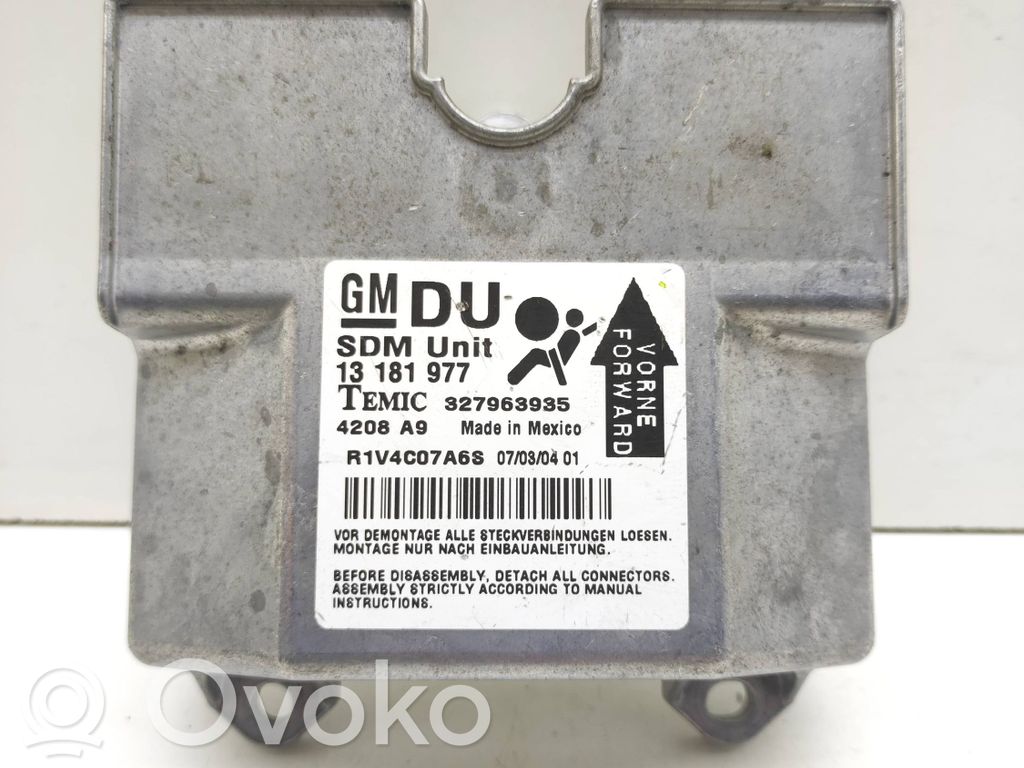 Opel Astra H Airbag control unit/module 