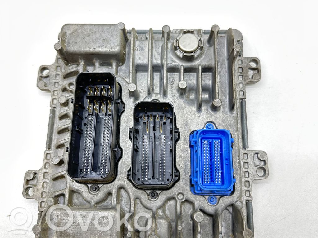 Opel Astra K Engine control unit/module 