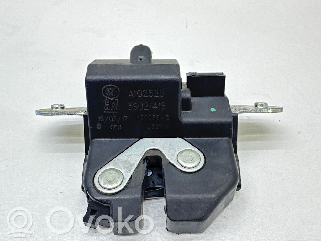 Opel Astra K Tailgate/trunk/boot lock/catch/latch 